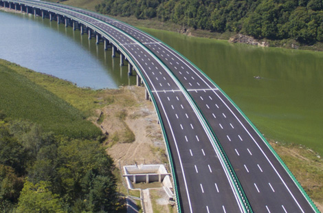 吉林省營松高速公路監(jiān)控采用華通遠(yuǎn)航太陽能供電系統(tǒng)