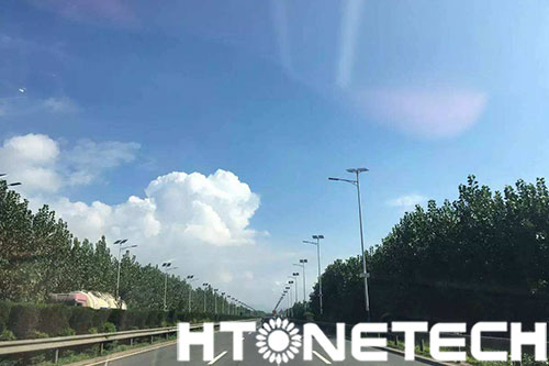 【昆玉高速】華通遠(yuǎn)航太陽能供電為您的旅程帶來安全和光明