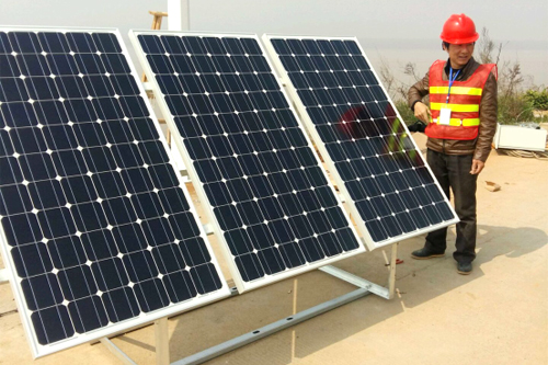 援建牙買加高速太陽能供電項目——華通遠航