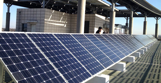 太陽能+市電供電